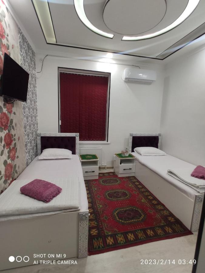 בוקורו Kamir Guest House מראה חיצוני תמונה