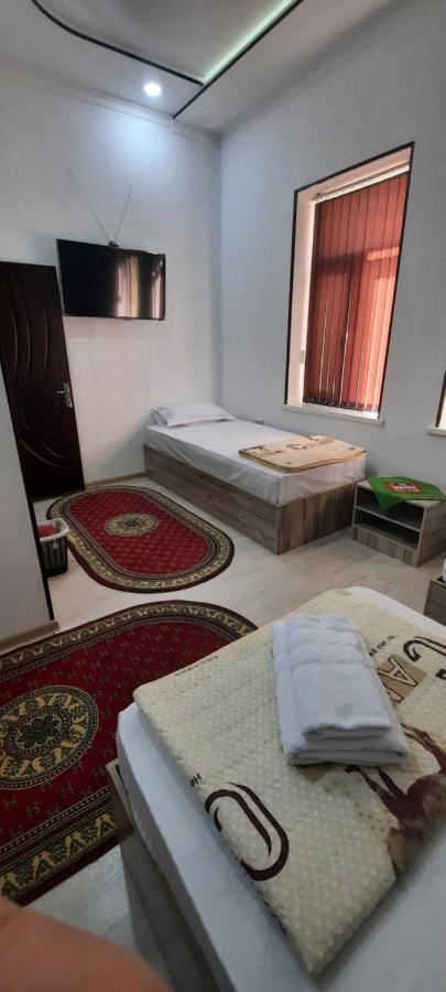 בוקורו Kamir Guest House מראה חיצוני תמונה